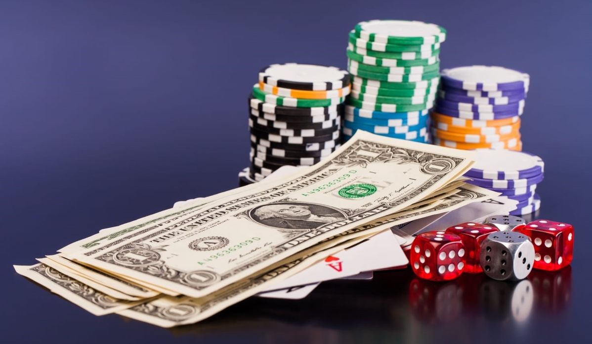 Lucky Win Casino کیسینو میں سلاٹ کھیلنا شروع کریں۔